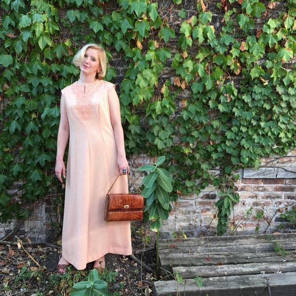 Vintage 1960'S Structured Peach Lace Maxi Dress - Picture 1 of 6